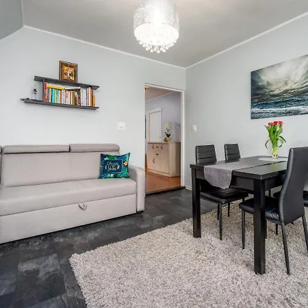 Apartament 소포트
