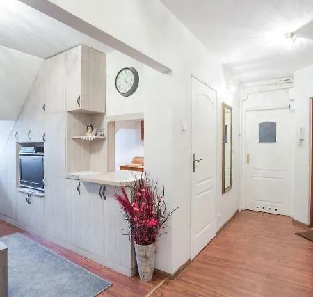 Apartament 아파트 *